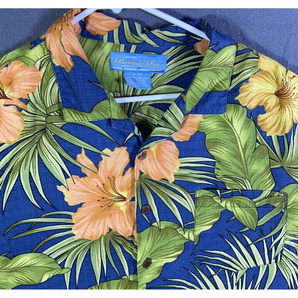 Bermuda Bay Size XL Hawaiian Flower Hibiscus Camp Silk Shirt Short Sleeve Blue - Picture 2 of 7
